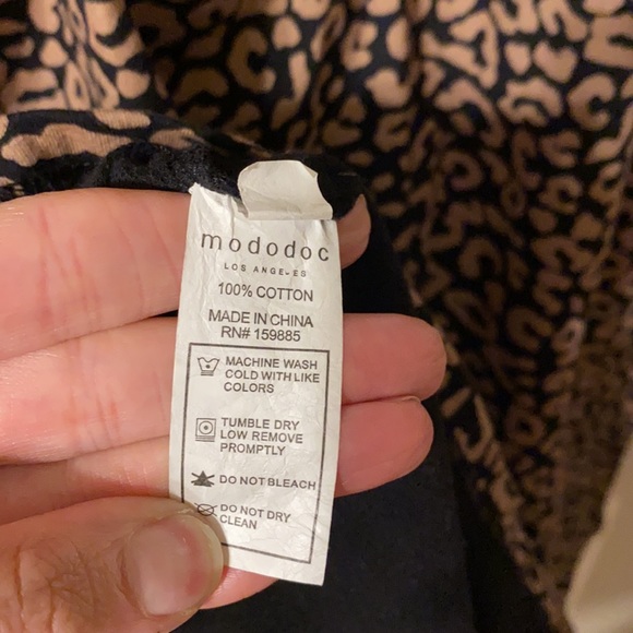 Mododoc Los Angeles v-neck dolman sleeve dress - Picture 8 of 8